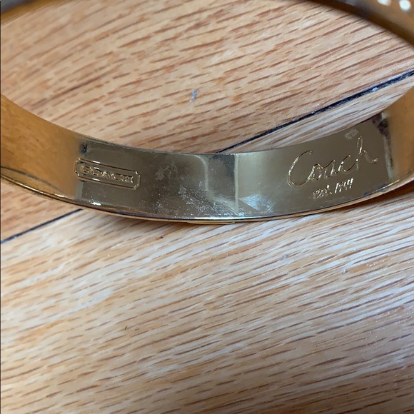 Gold Coach Bangle - Picture 4 of 5